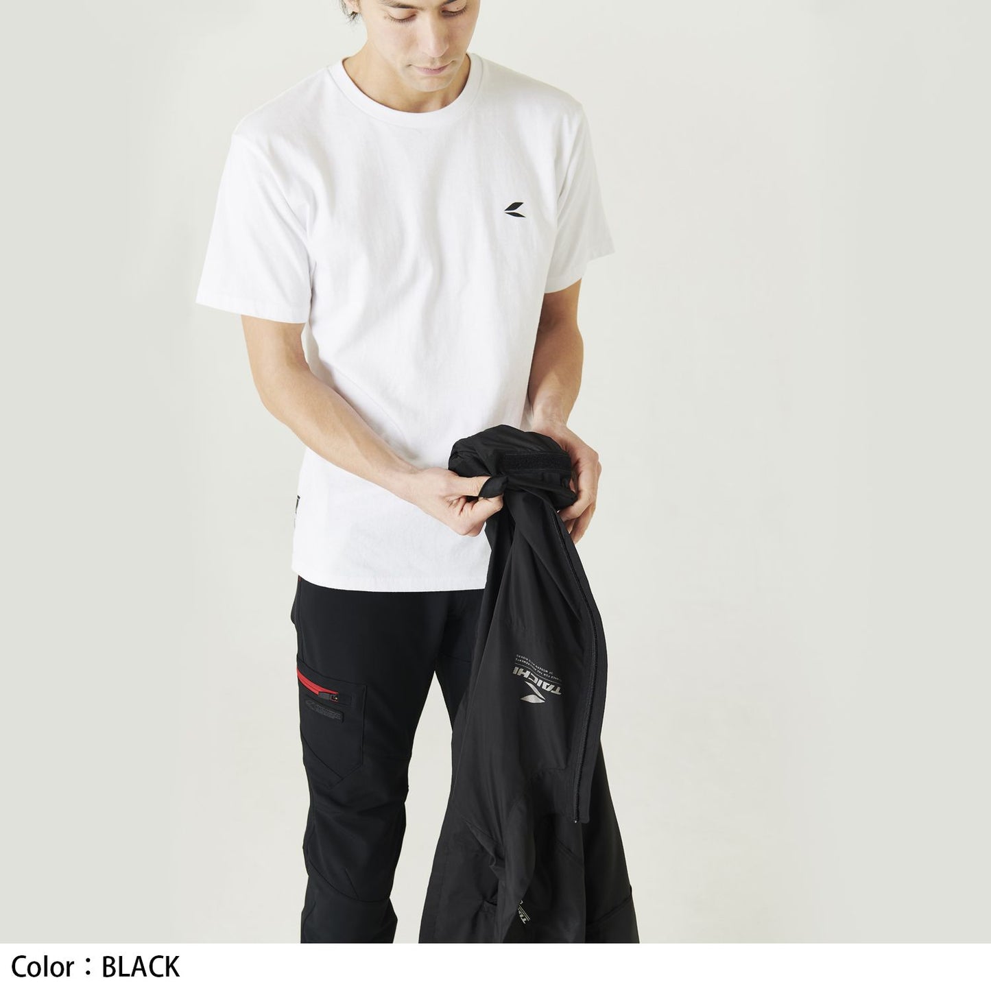 RSU309 Packable Windbreaker Black M size