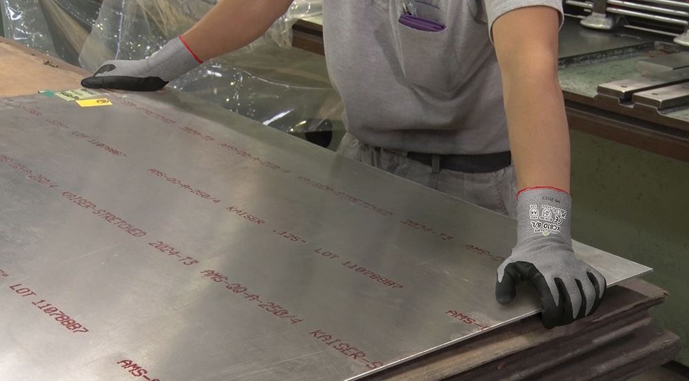 XC810 フォルテックスニトリルパーム手袋 グレー L 1双