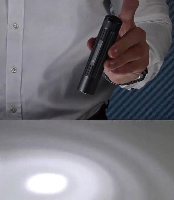 Q3 CLASSIC LEDライト クラシック LEDライト 280ルーメン ダークグレー