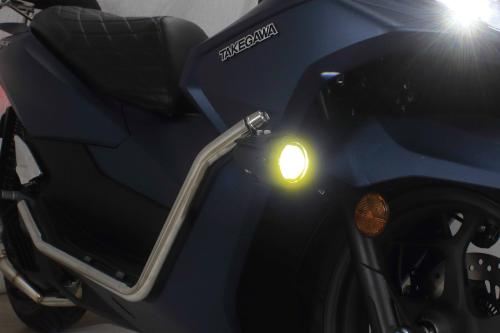 LEDフォグランプキット フロアステップサイドバー用 カットライン/15W ホワイト/イエロー切替 2個入 PCX/PCX160