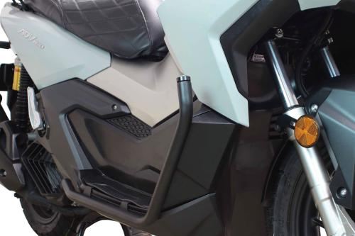 フロアステップサイドバー ブラック ADV160