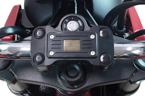 Handlebar Clamp Upper Holder Black GROM MSX125 Monkey 125 DAX125 CT125