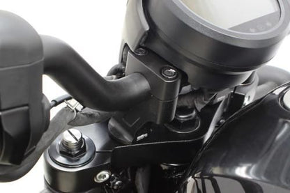 セットバックハンドルクランプ 20mmアップ ブラック レブル250/500/1100