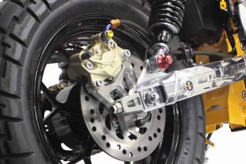 リアキャリパーブラケットキット brembo製対向2Pキャリパー用 モンキー125