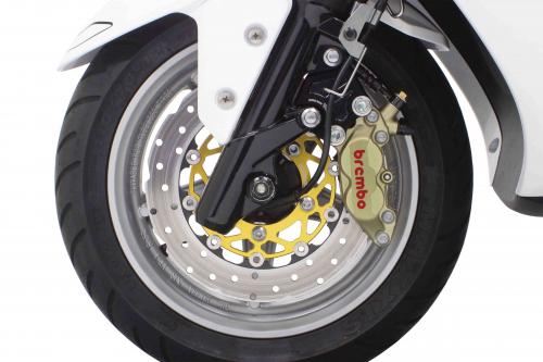 ハイパーブレーキキット brembo 4P付属 シグナスX