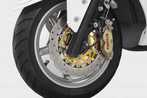 ハイパーブレーキキット brembo 4P付属 シグナスX