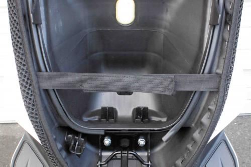 エアフローシートカバー PCX150/160 ADV150/160 NMAX