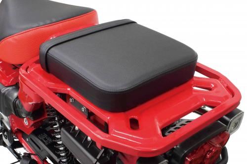 ピリオンシート ブラック 縦300×横300×厚さ65mm スーパーカブ70/90/110 クロスカブ110 CT125