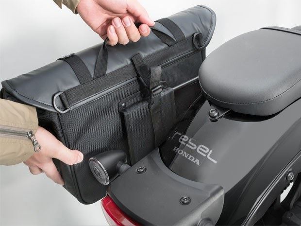 レブル1100専用サイドバッグ メッセンジャー ブラック 270(H)×470(W)×140(D)mm 11L
