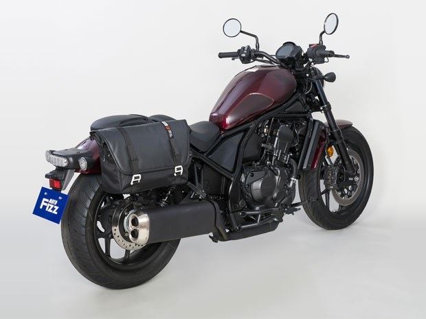 レブル1100専用サイドバッグ メッセンジャー ブラック 270(H)×470(W)×140(D)mm 11L